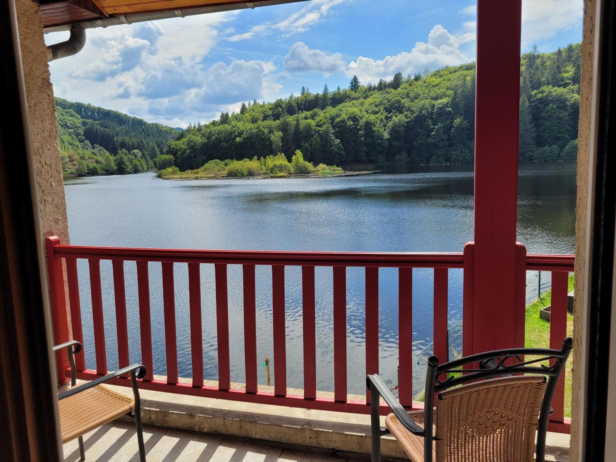 Le Lac Des Moines Condat  Ngoại thất bức ảnh